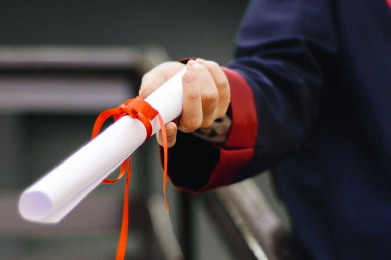 L'équivalence de mes diplômes étrangers